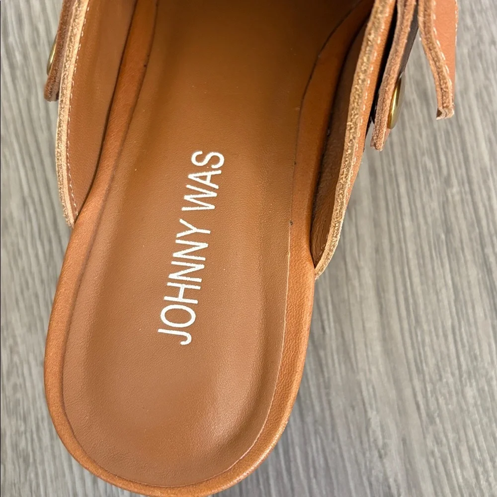 Johnny Was Mono leather Clog Tonal size 8.5 Retail $198 - Picture 9 of 13